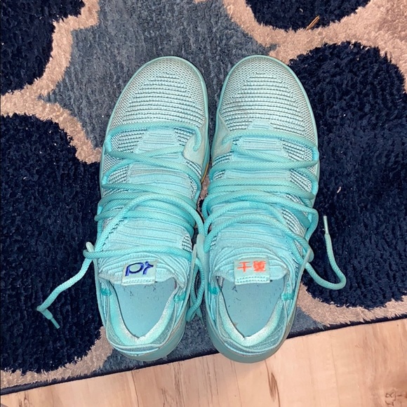 turquoise kd 10